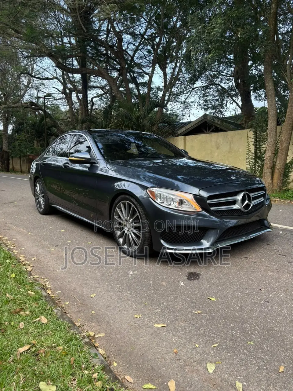 Mercedes-Benz C300 2015 Black