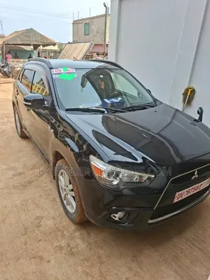 Mistibushi Outlander 2010 Model