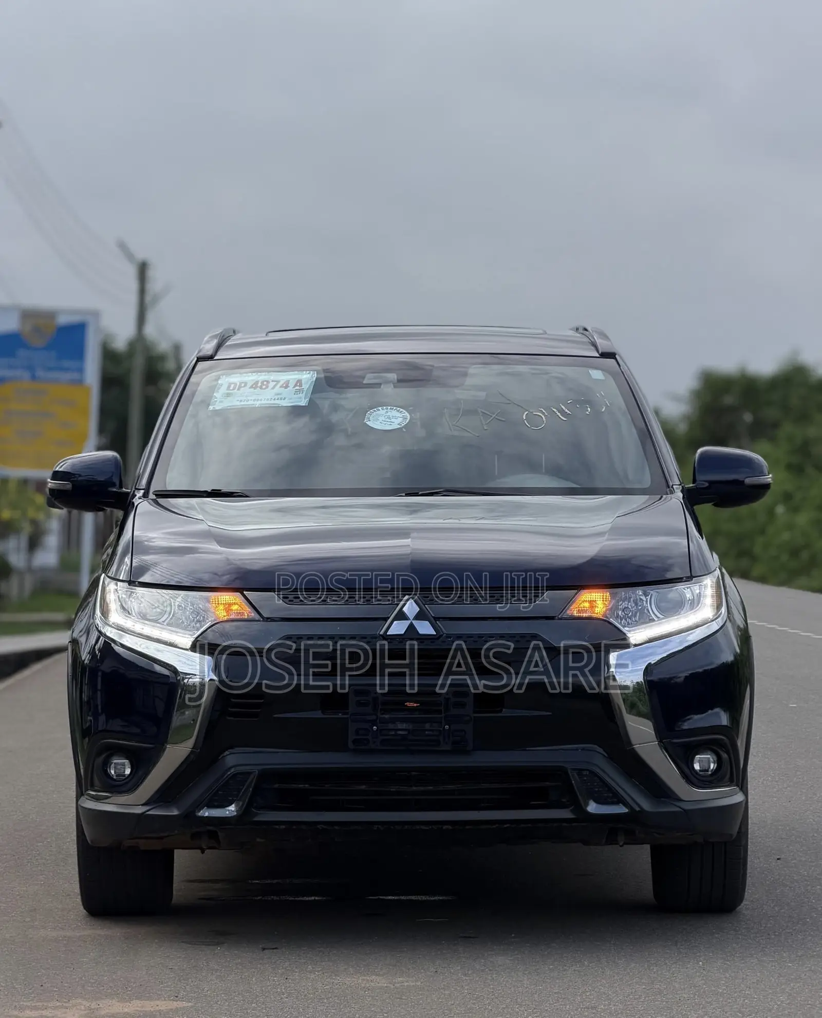 Mitsubishi Outlander 2020 Blue
