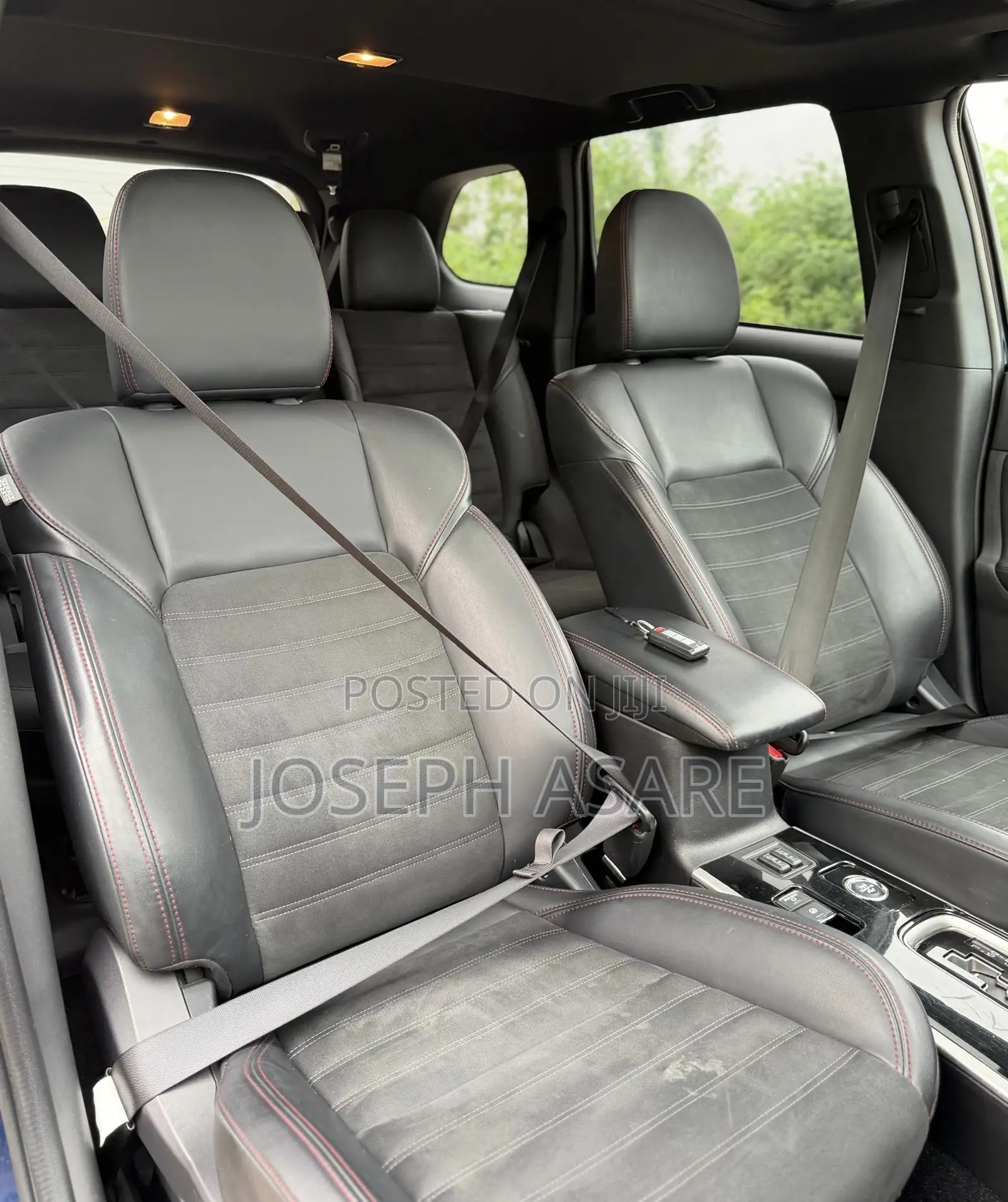 Mitsubishi Outlander 2020 Blue