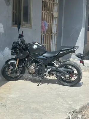 Honda CB 2023 Black