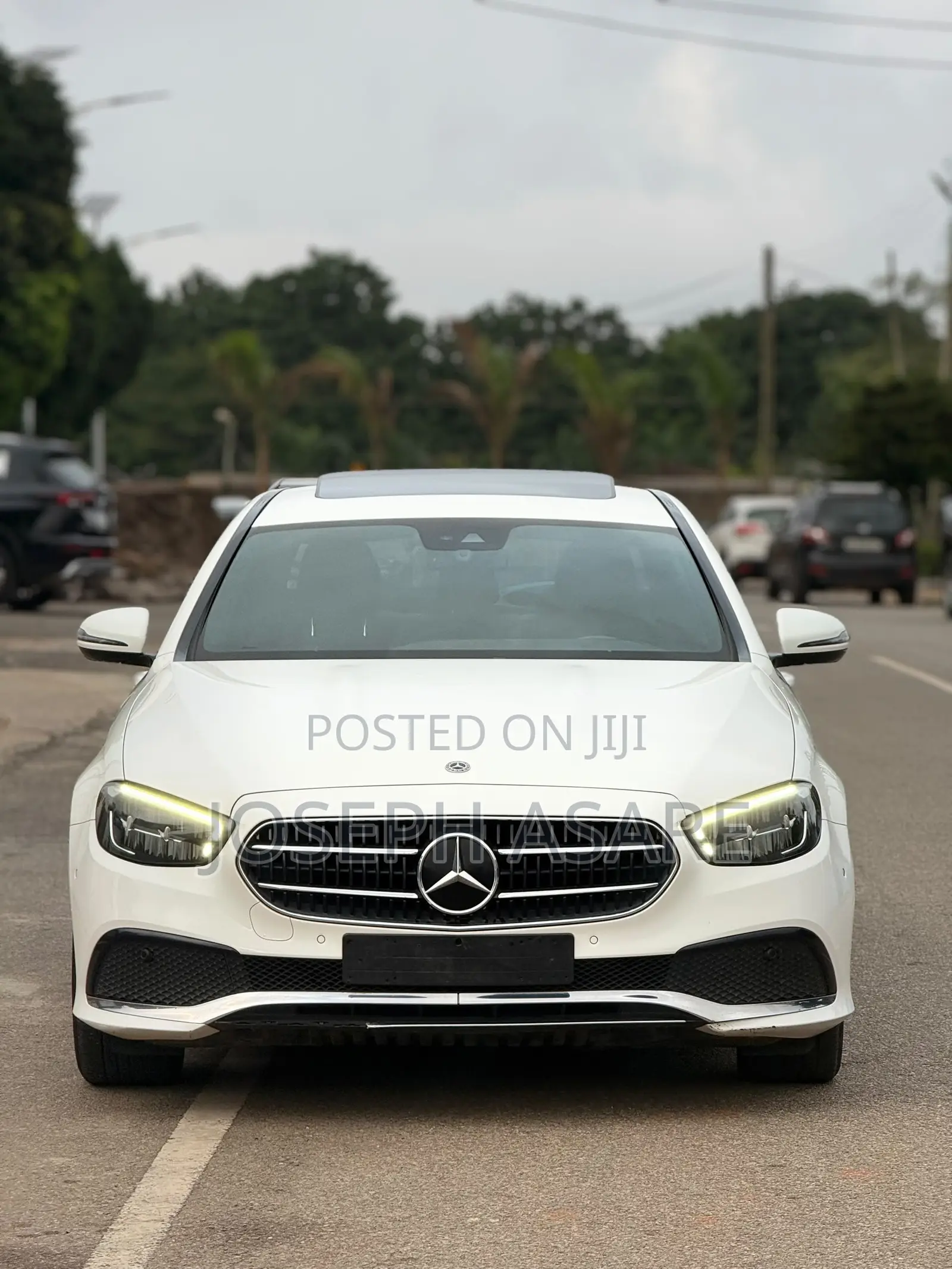 Mercedes-Benz E200 2023 White
