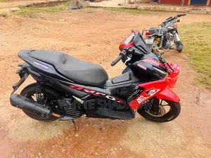 Yamaha Aerox 2024 Black