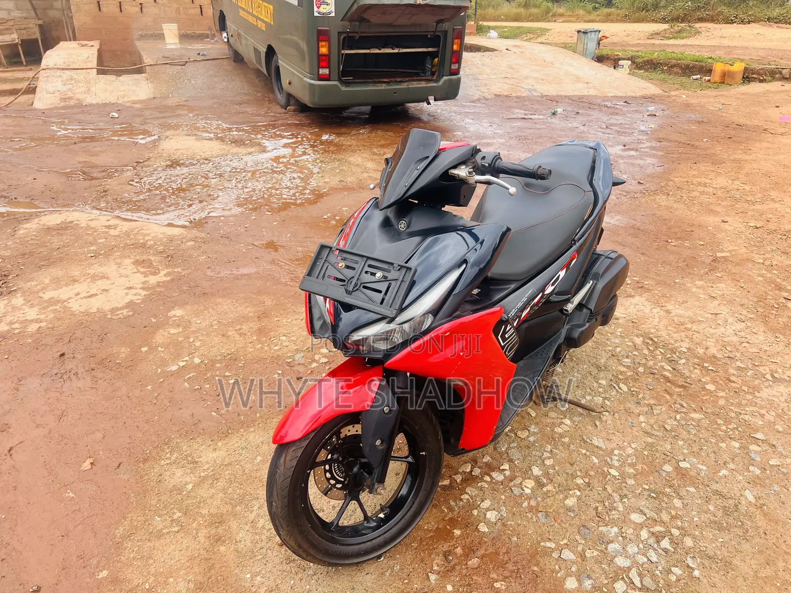 Yamaha Aerox 2024 Black
