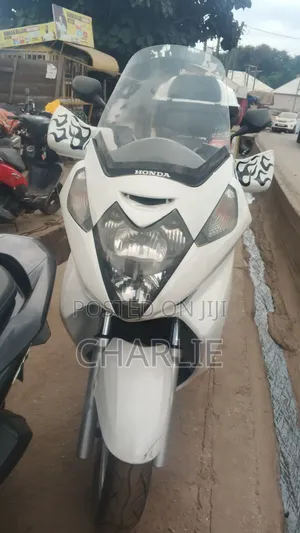 Honda 2009 White