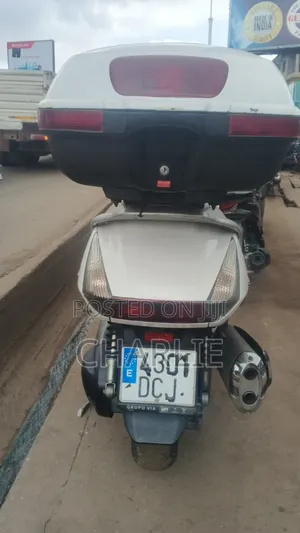 Honda 2009 White