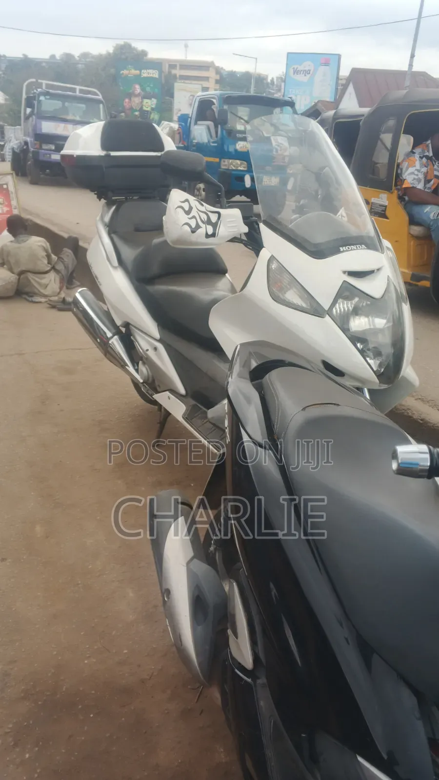 Honda 2009 White