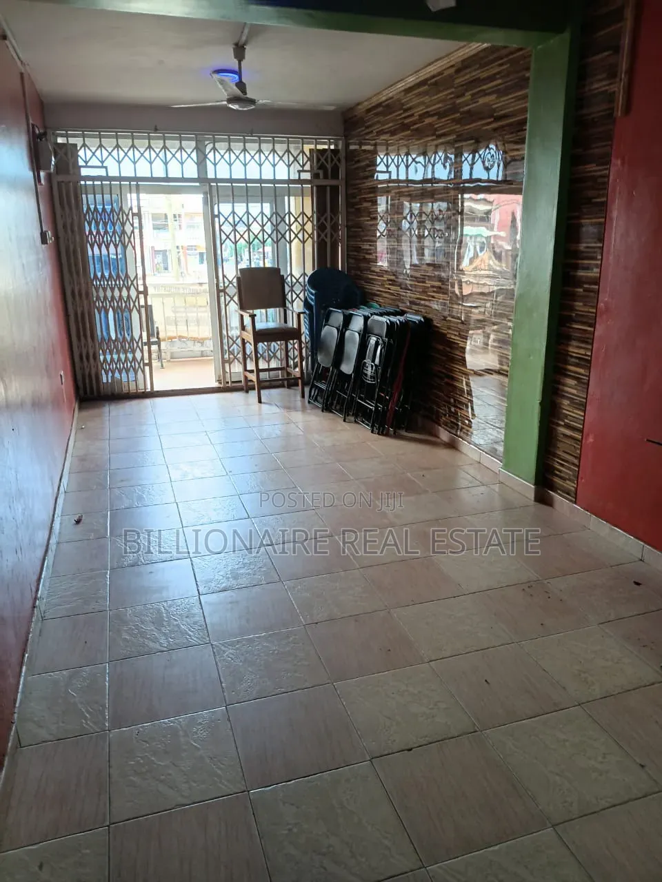 Roadside Store With Washrom Available at Santasi Kokoben.