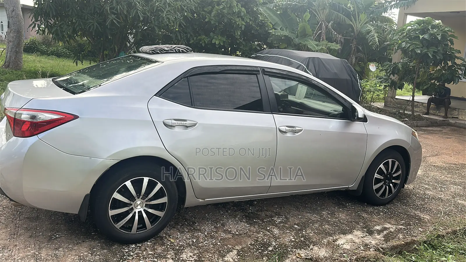 Toyota Corolla LE 4dr Sedan (1.8L 4cyl CVT) 2016 Silver