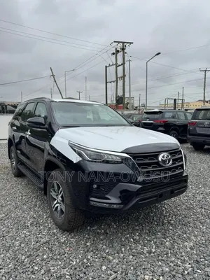 New Toyota Fortuner 2025 Black
