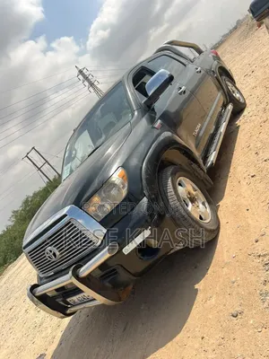 Toyota Tundra 2012 Black