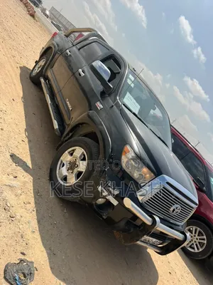 Toyota Tundra 2012 Black