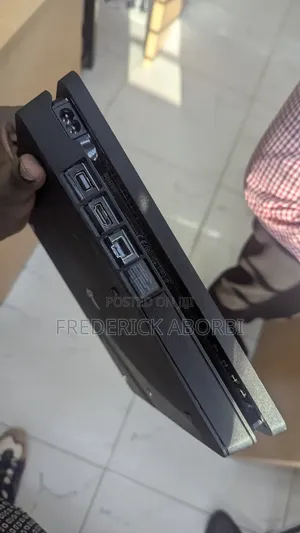PS4 Slim 500gb