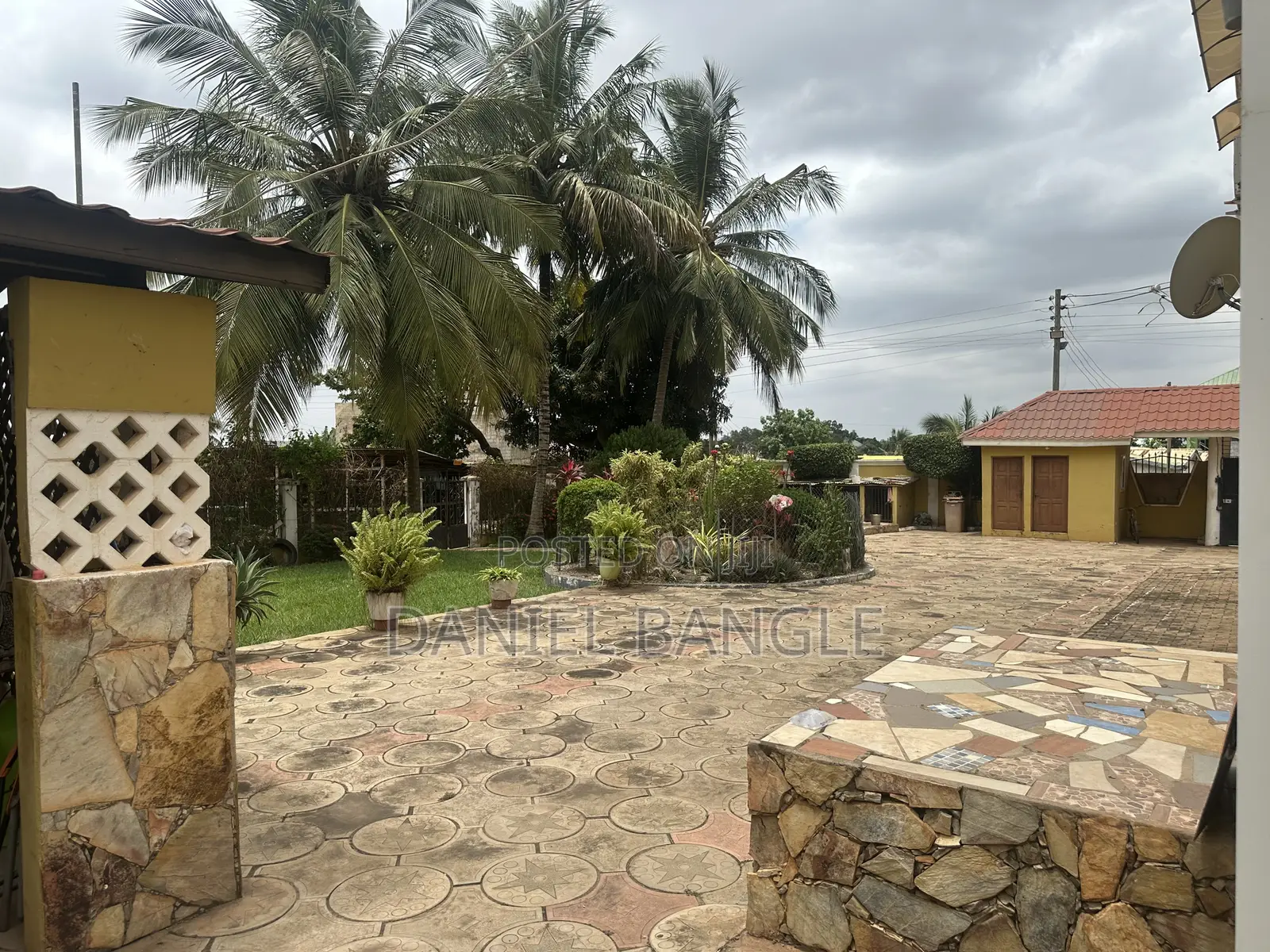 5bdrm House in Amrahia for rent