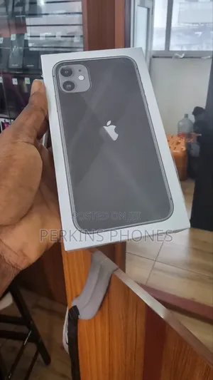 New Apple iPhone 11 128 GB Black