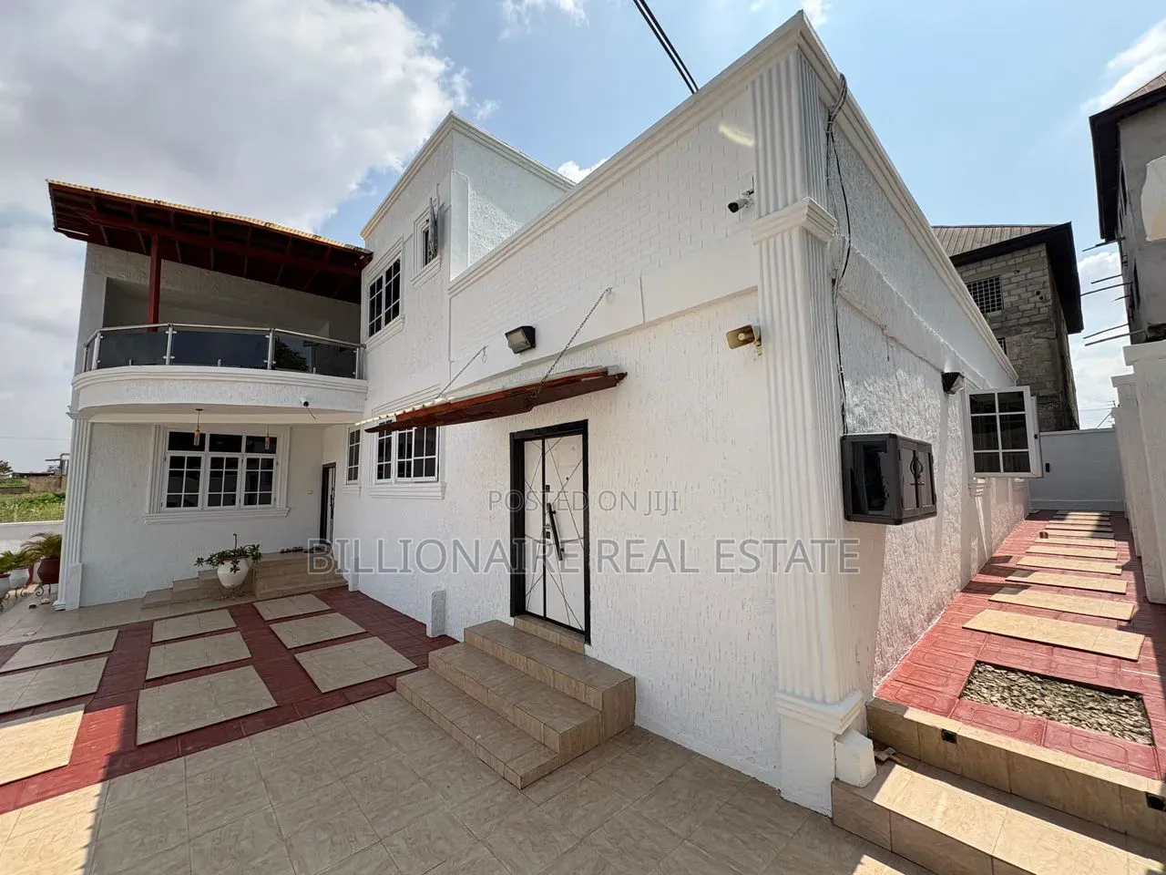 6bdrm Mansion in Abrepo, Kumasi Metropolitan for sale