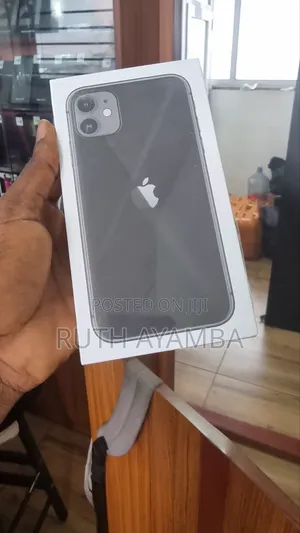 New Apple iPhone 11 128 GB Black