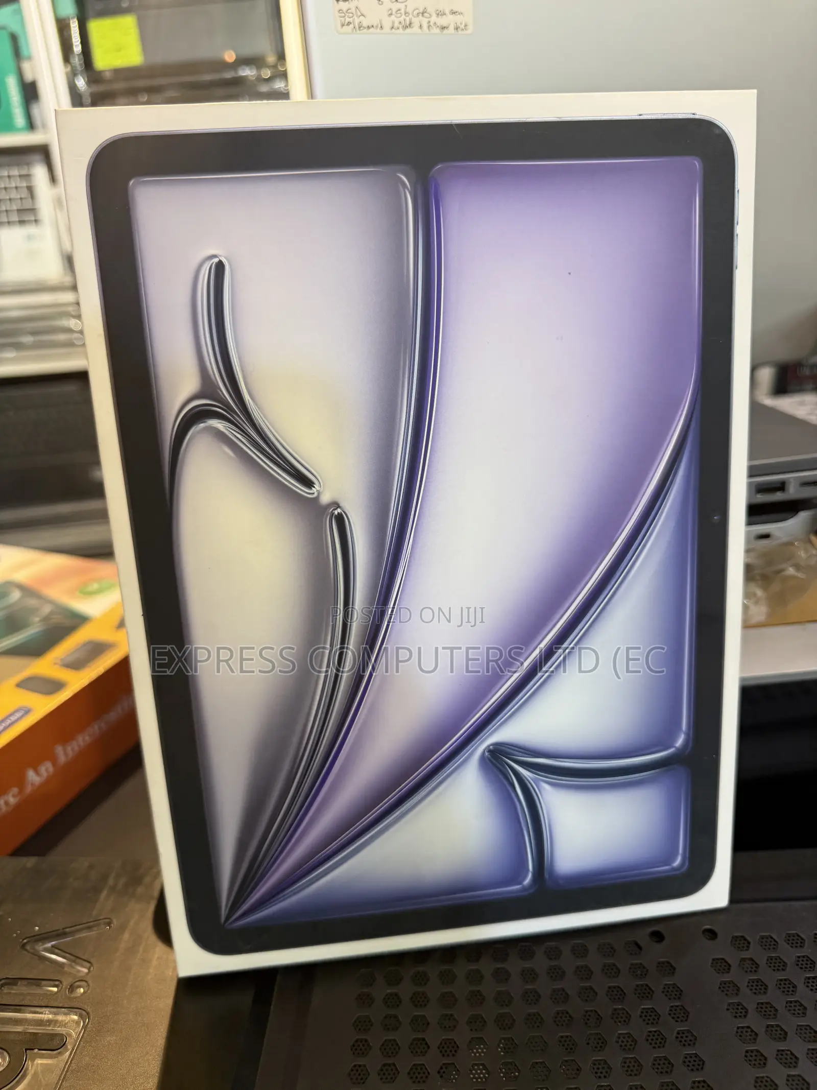 New Apple iPad Air 11 (2026) 256 GB Gray