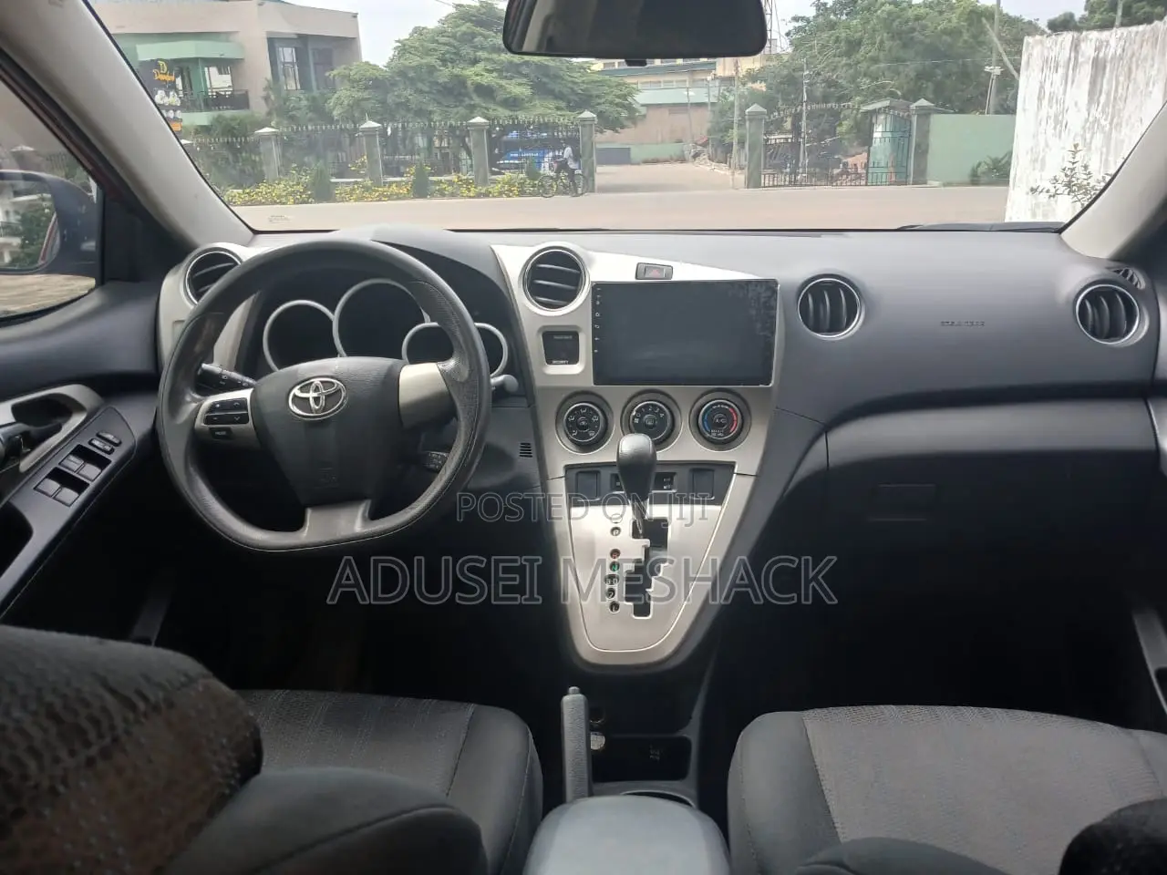Toyota Matrix L Hatchback FWD (1.8L 4cyl) 2014 Red