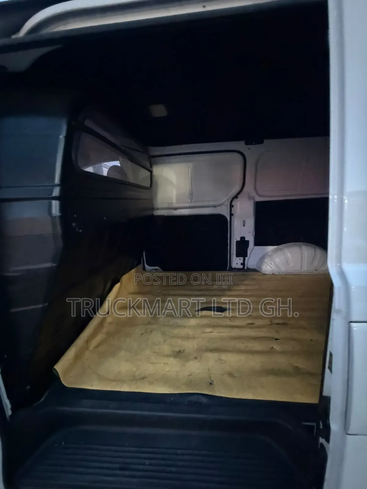 Hyundai Starex 2019 White