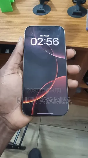 Apple iPhone 16 Pro 128 GB Gray