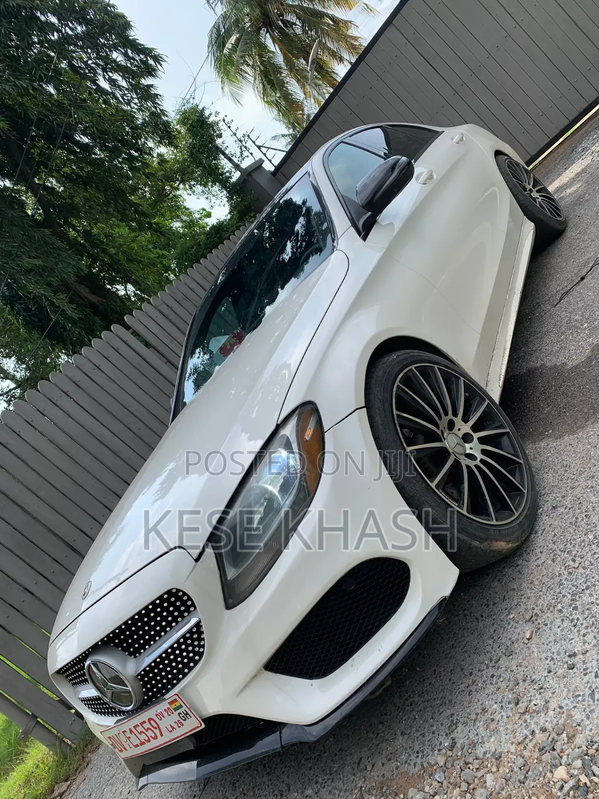 Mercedes-Benz C300 2017 Red