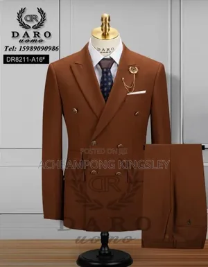 Stylish Daro Double Breasted