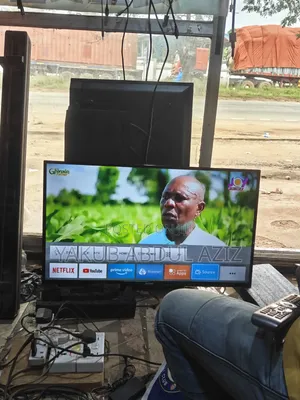 40 Inches Digital Satellite Smart DYON TV