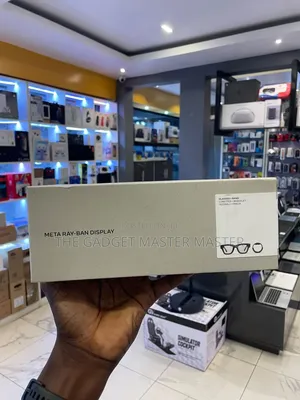 Meta Ray-Ban Display Smart AI Glasses With Band