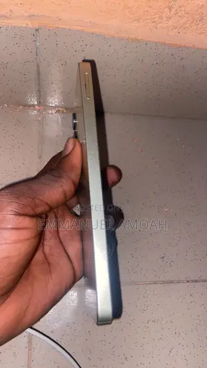 Samsung Galaxy A06 128 GB Gold