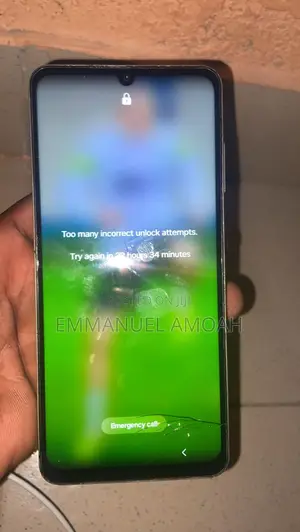 Samsung Galaxy A06 128 GB Gold