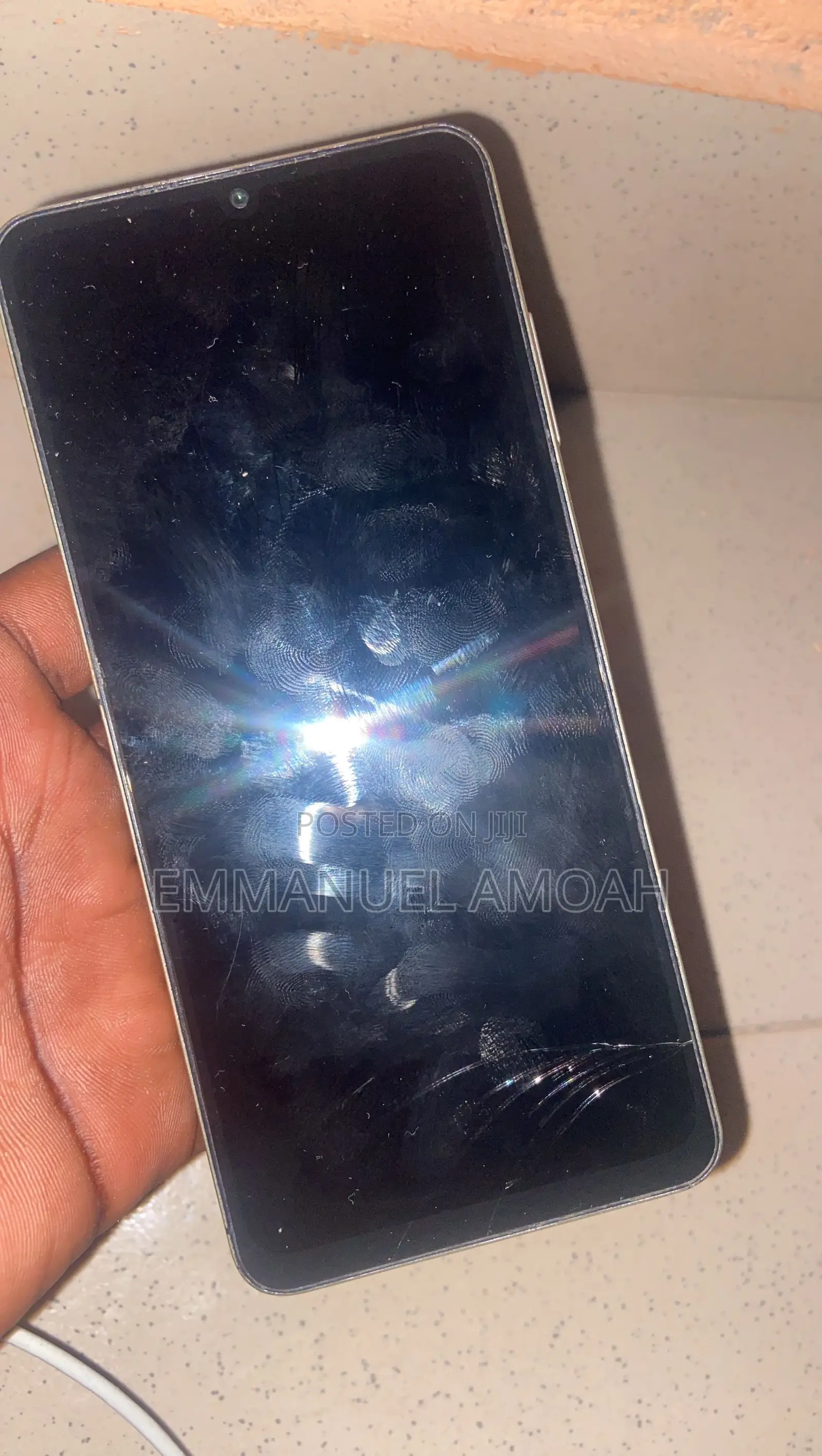 Samsung Galaxy A06 128 GB Gold