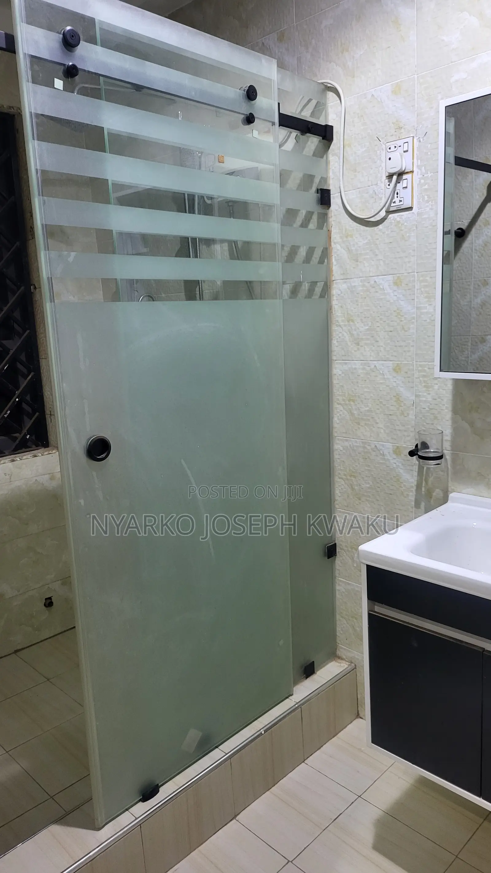 2bdrm Apartment in Lake Side Estate for rent