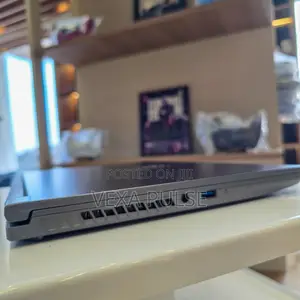 Laptop MSI 16GB Intel Core i5 SSD 512GB