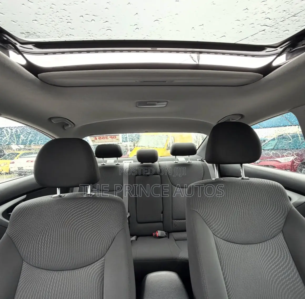Hyundai Elantra Limited 4dr Sedan (1.8L 4cyl 6A) 2015 Silver