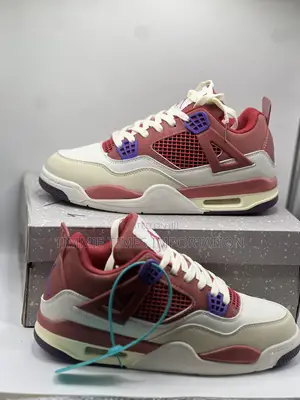 Jordan 4 Sneaker Unisex