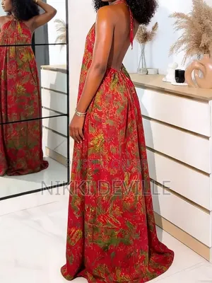 Backless Halter-Neck Maxi Dress