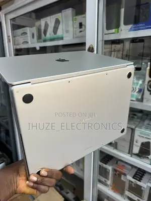 Laptop Apple MacBook Pro 2023 M2 Pro 16GB Apple M2 SSD 1T