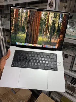 Laptop Apple MacBook Pro 2023 M2 Pro 16GB Apple M2 SSD 1T