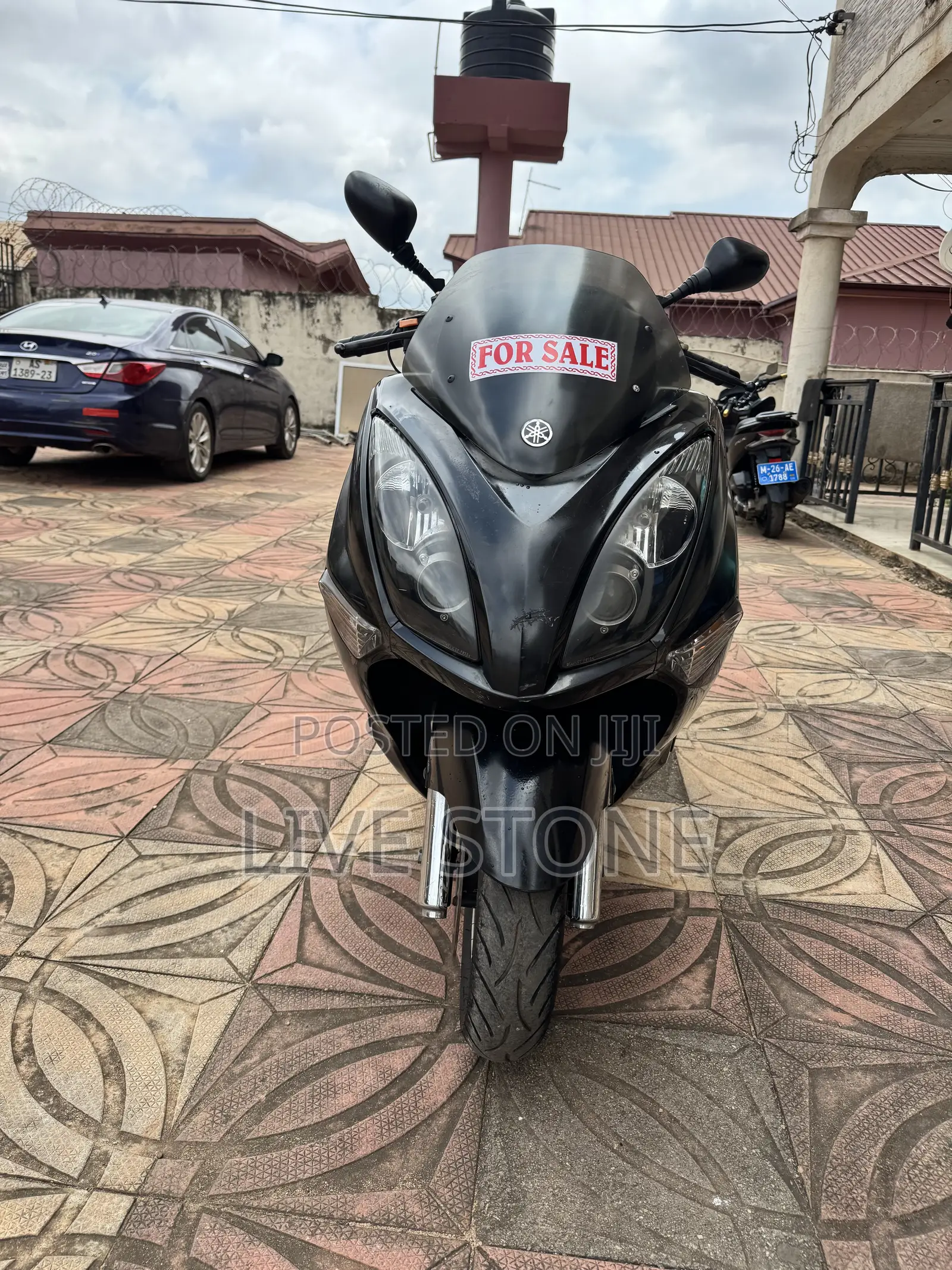 Yamaha Majesty 2012 Black