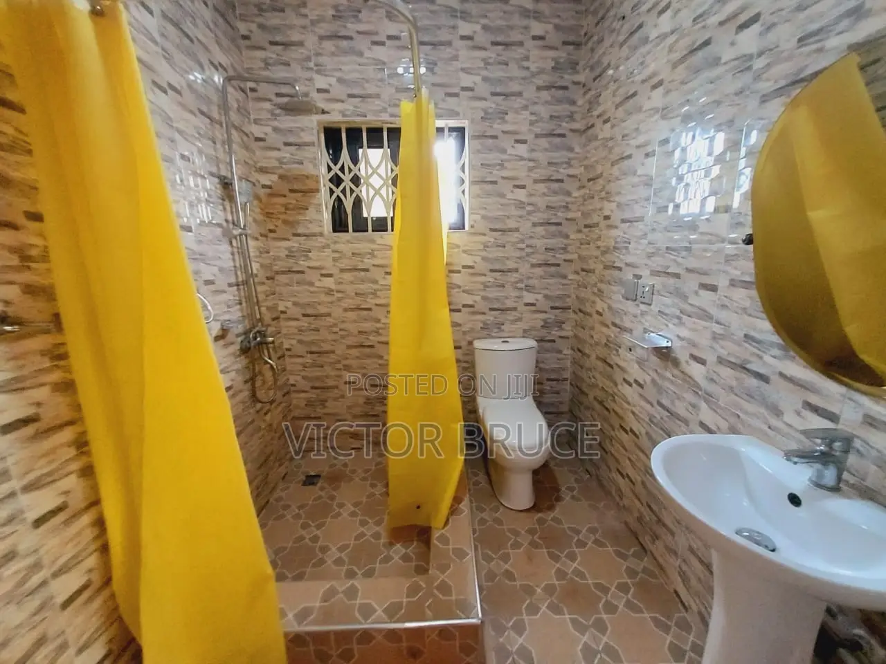 3bdrm Apartment in Bruce Villa, Frafraha for rent