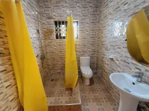3bdrm Apartment in Bruce Villa, Frafraha for rent