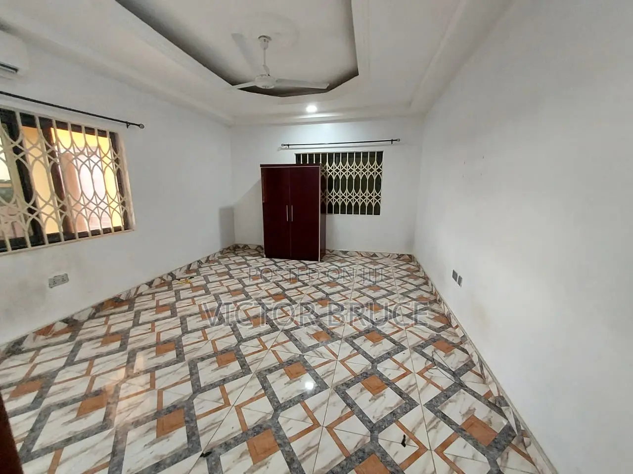3bdrm Apartment in Bruce Villa, Frafraha for rent