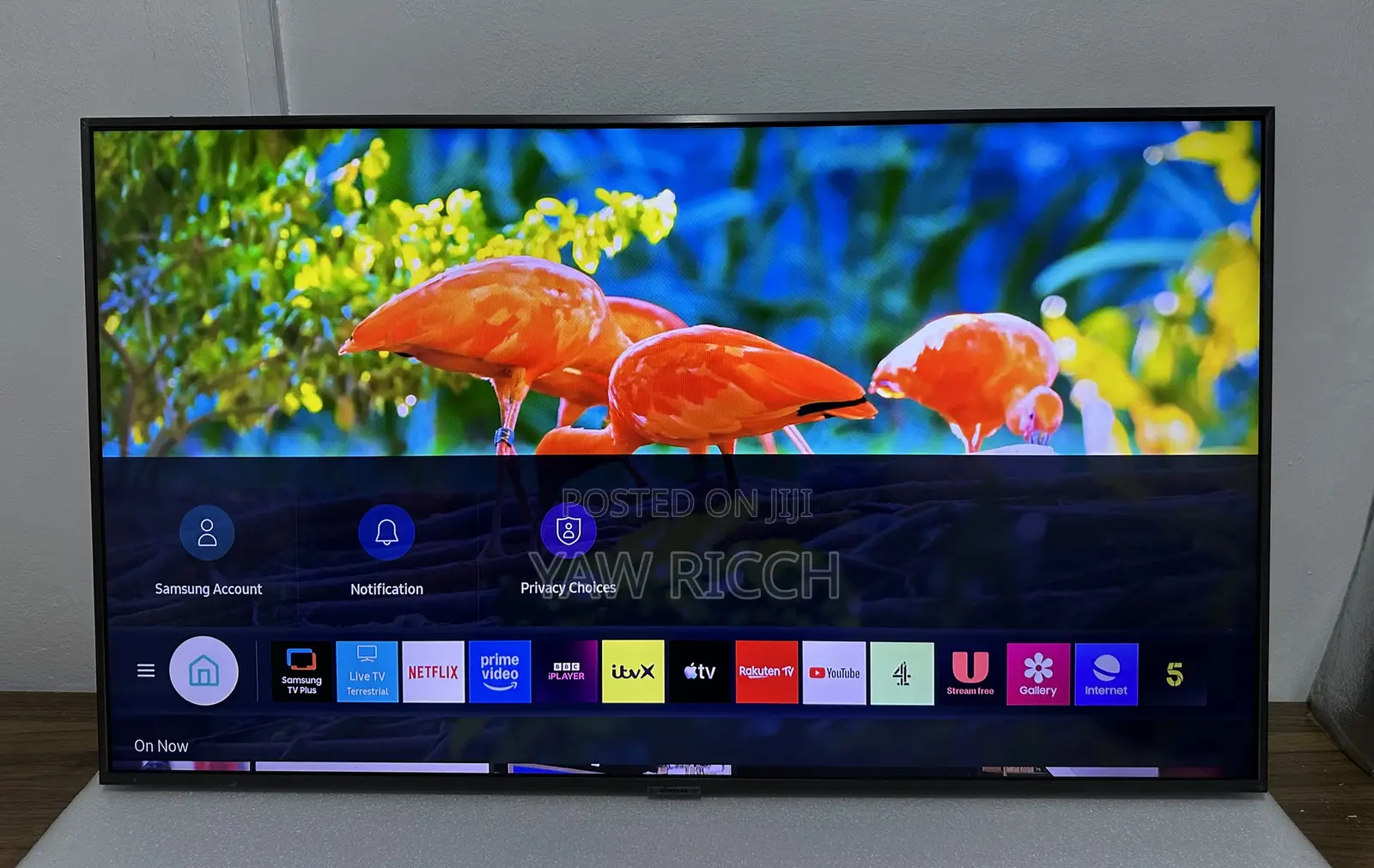 Uk Use Samsung 43inches Smart UHD Digital Satellite 2023 Model TV.