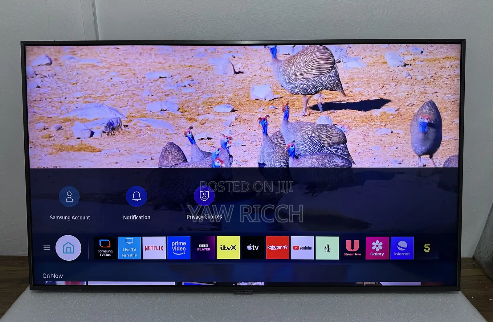Uk Use Samsung 43inches Smart UHD Digital Satellite 2023 Model TV.