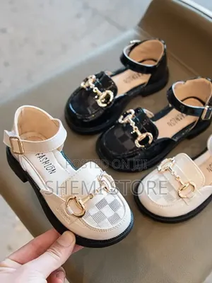 Mary Jane Shoe