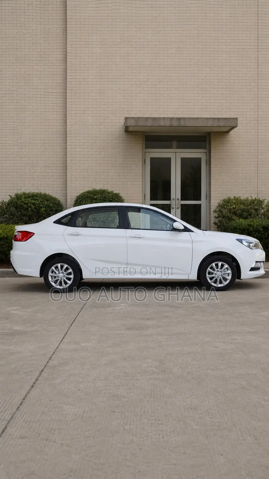 Changan Alsvin V5 1.5 FWD Sedan 2016 White