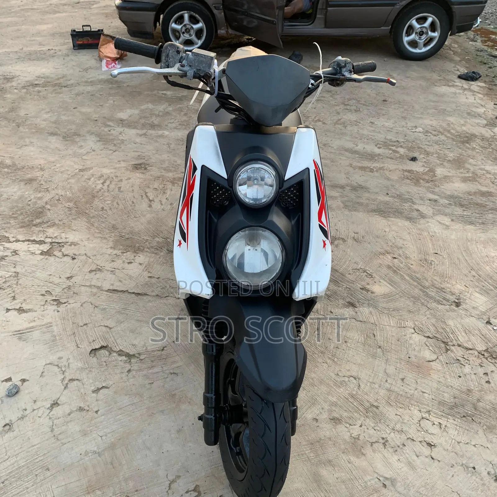 Yamaha 2023 White