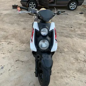 Yamaha 2023 White