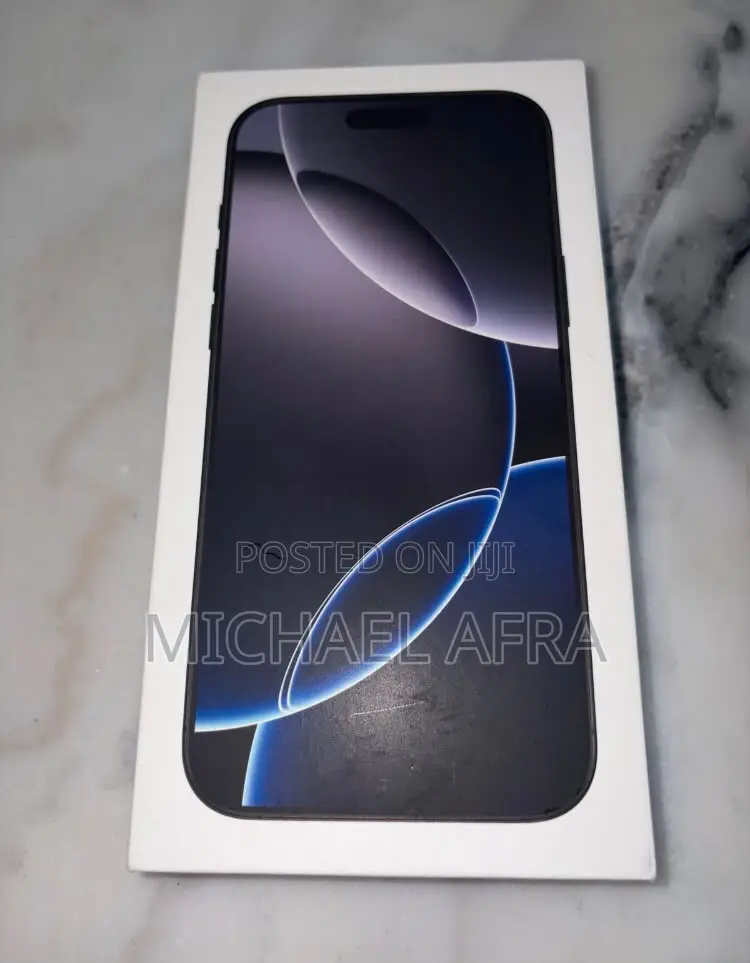 New Apple iPhone 16 Pro Max 1 TB Silver